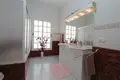 Villa de 4 dormitorios 578 m² Alfaz del Pi, Španjolska