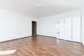 Mieszkanie 4 pokoi 92 m² Warszawa, Polska