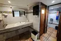 Commercial property 243 m² in Alicante, Spain