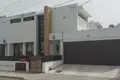 Dom 4 pokoi 254 m² Larnaka, Cypr