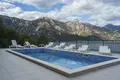 Villa de 7 dormitorios 897 m² Kotor, Montenegro