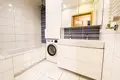 Commercial property 3 rooms 67 m² in Warsaw, Poland
