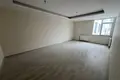 Mieszkanie 4 pokoi 125 m² Cekmekoy, Turcja