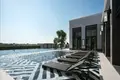 Complexe résidentiel Complex of villas with swimming pools and green areas, Bangkok, Thailand
