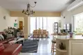 Residential quarter Appartement 5 pieces avec potentiel a renove parking situe entre basel et bd bengourin