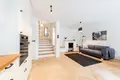 Квартира 160 м² Варшава, Польша