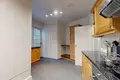 Apartment 6 bedrooms 237 m² in London, United Kingdom