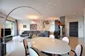 Mieszkanie 5 pokojów 173 m² Sanremo, Włochy