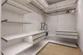 Квартира 3 спальни  Будва, Черногория