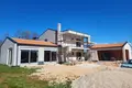 4-Schlafzimmer-Villa 160 m² Umag, Kroatien