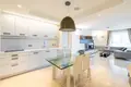 Mieszkanie 2 pokoi 112 m² Limassol, Cypr