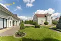 Ferienhaus 228 m² Barauljany, Belarus