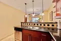 Condo z 2 sypialniami 106 m² West Bay, Honduras