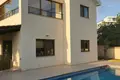 Villa de 4 dormitorios  en Konia, Chipre