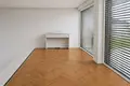 Villa 8 rooms  Theresienfeld, Austria