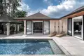 Villa de tres dormitorios 330 m² Choeng Thale, Tailandia