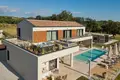 5-Schlafzimmer-Villa 220 m² Poreč, Kroatien