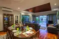 Villa de 4 dormitorios 200 m² Rawai, Tailandia