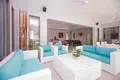 Villa de tres dormitorios 440 m² Chalong, Tailandia