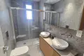 Casa 4 habitaciones 235 m² en Demos Agiou Athanasiou, Chipre