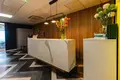 Büro 809 m² in Demos Agiou Athanasiou, Zypern
