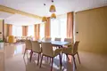 4 bedroom house 438 m² Budva, Montenegro