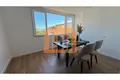 Mieszkanie 2 pokoi 77 m² Bashkia Durres, Albania