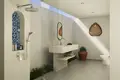 Вилла 2 спальни 1 312 м² Sanur, Индонезия