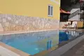 Haus 5 Schlafzimmer 300 m² Lustica, Montenegro