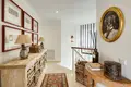 Villa de 4 dormitorios 373 m² Benahavis, Španjolska
