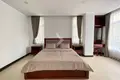 Condo 3 rooms  in Sangkat Boeng Trabaek, Cambodia