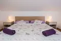 Hotel 324 m² Omisalj, Kroatien