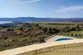 Mieszkanie 3 pokoi 139 m² Bjała, Bułgaria