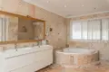 4 bedroom house 226 m² Benalmadena, Spain