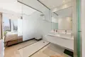 Mieszkanie 3 pokoi 113 m² Benahavis, Hiszpania