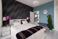 2 bedroom penthouse 129 m² Warsaw, Poland
