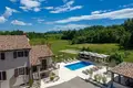 Willa 6 pokojów 450 m² Umag, Chorwacja
