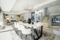 4-Schlafzimmer-Villa 538 m² Estepona, Spanien
