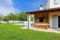 Villa de tres dormitorios 160 m² Pola, Croacia