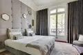2 bedroom apartment 175 m² Paris, France