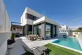 Villa de tres dormitorios 122 m² Pilar de la Horadada, Španjolska