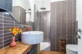 Mieszkanie 3 pokoi 100 m² Rzym, Włochy