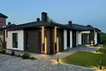 Haus 180 m² Tarasava, Belarus