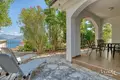 Villa de 4 dormitorios 160 m² Tivat, Montenegro