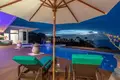 4 bedroom Villa 2 700 m² Kamala, Thailand