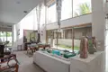 Villa de 4 dormitorios 500 m² Cemagi, Indonesia