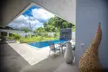 Villa de tres dormitorios 440 m² Chalong, Tailandia