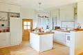 House 630 m² Jagodje, Slovenia