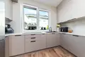 Квартира 4 комнаты 105 м² Марки, Польша