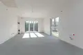 3 bedroom apartment 148 m² Dziekanow Lesny, Poland